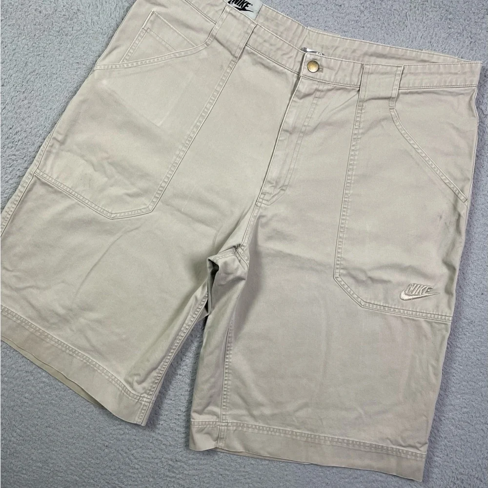 Vintage y2k Nike embroidered baggy Shorts‎